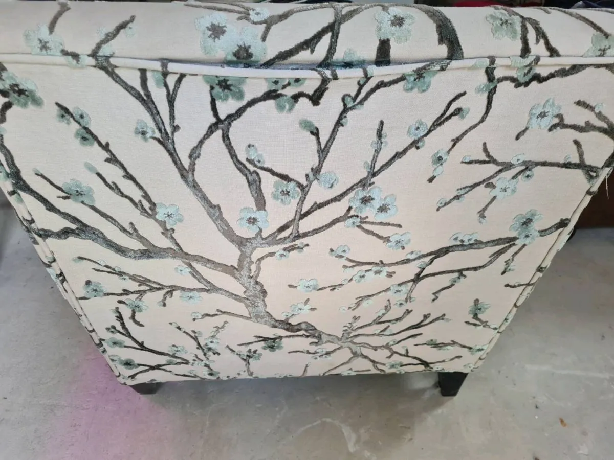 Free armchair to take away - Image 3