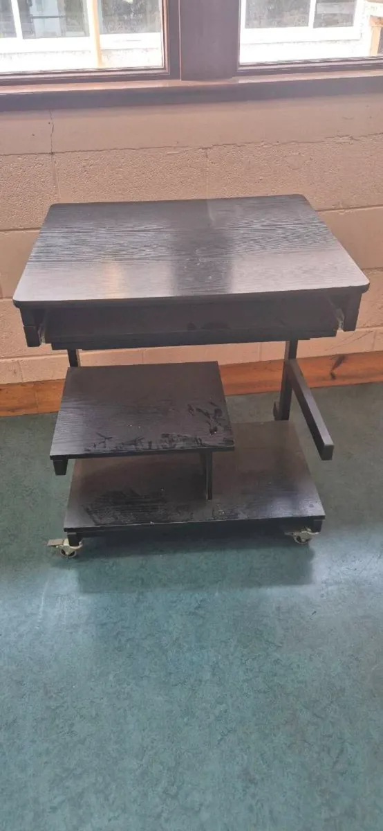 Computer trolley - Image 1