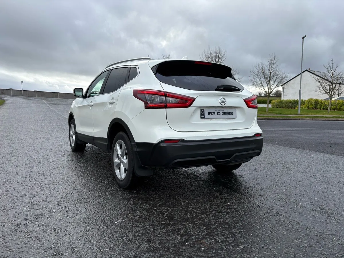 2019 Nissan Qashqai 1.5 Diesel - Image 4