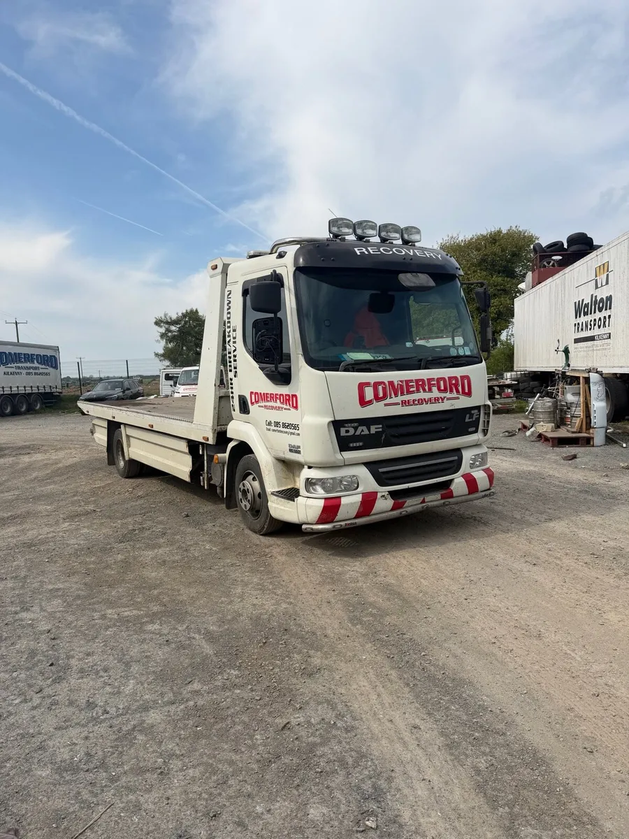 DEPOSIT TAKEN 2013 daf lilt and slide - Image 1