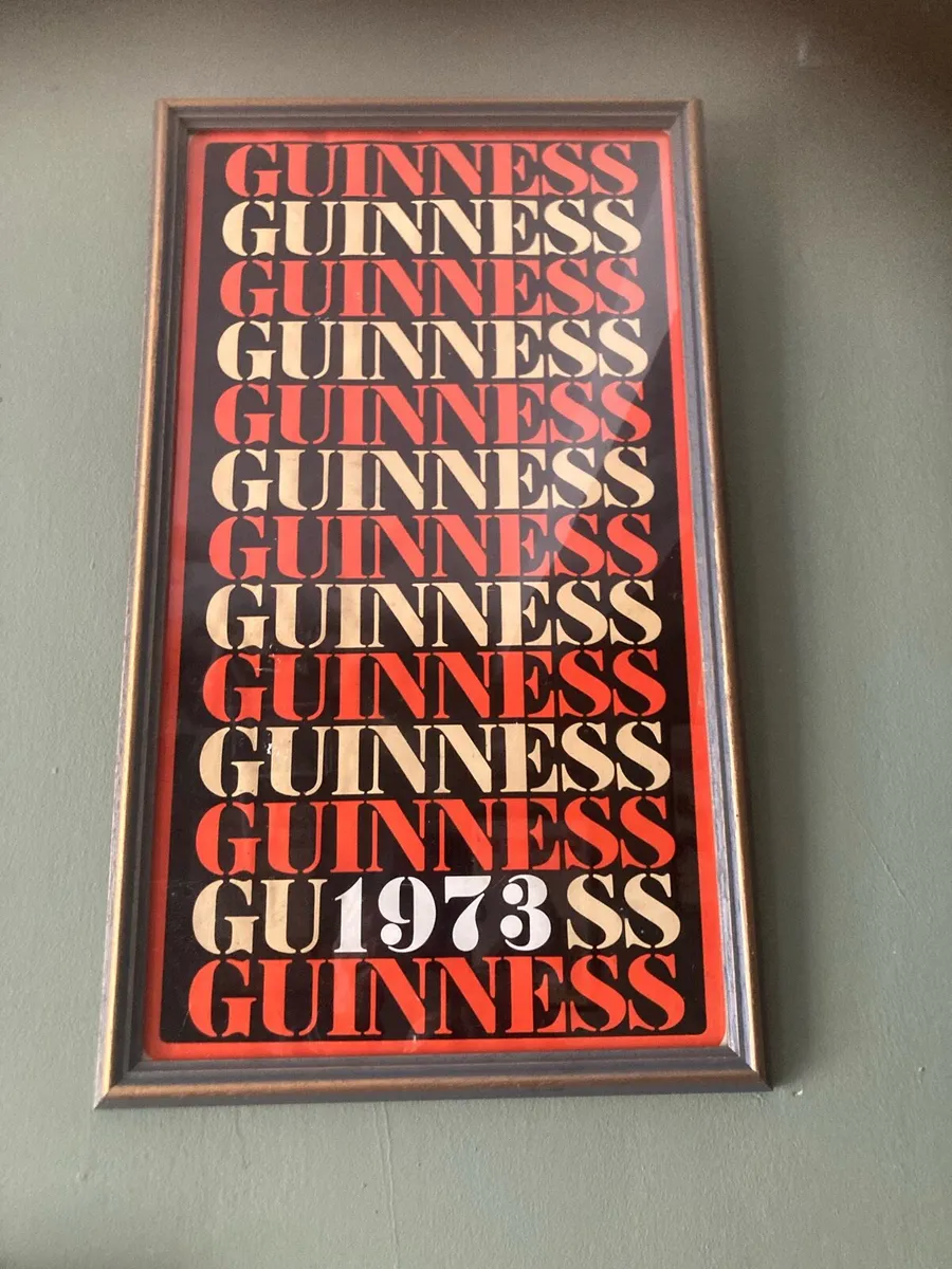 Pub memorabilia - Image 2