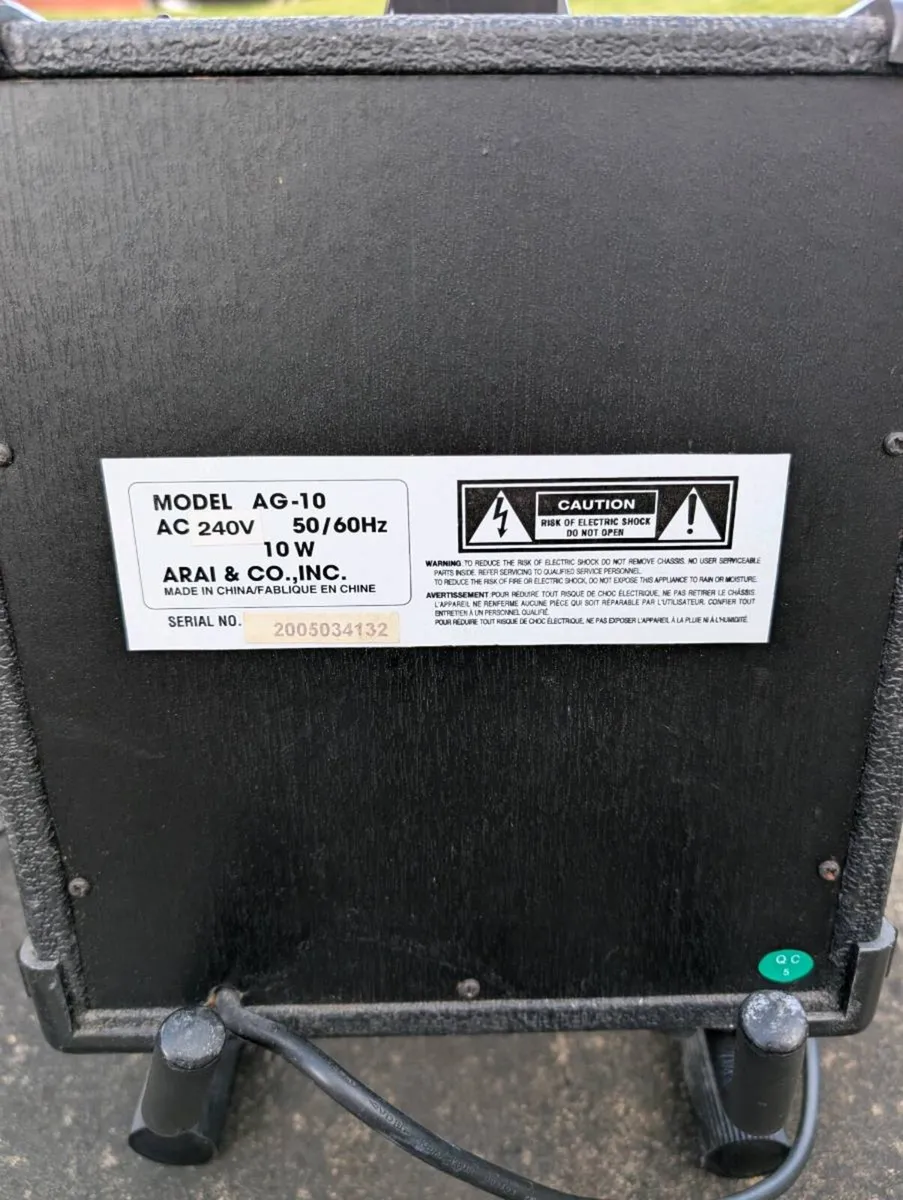 Aria AG-10 Guitar Amplifier - Image 4