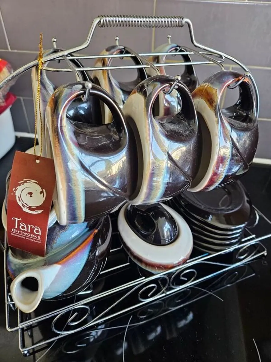 Beautiful Tea Set for sale - Image 1