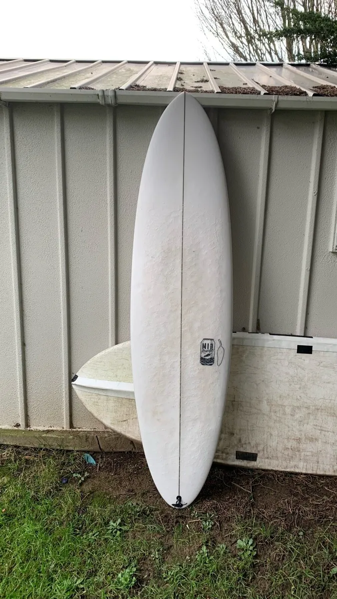 Surfboard - Image 1