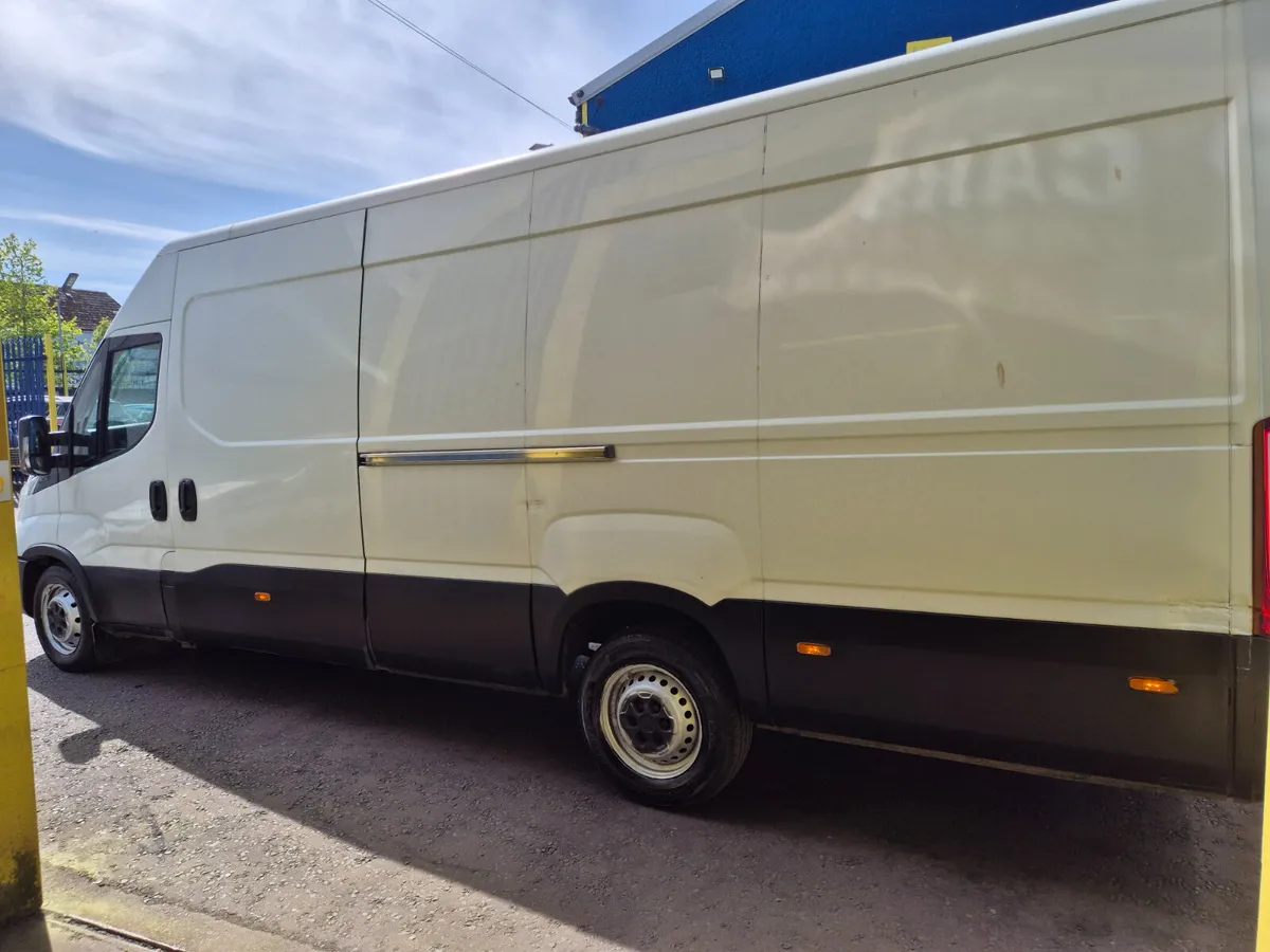 Iveco Daily 2021 - Image 4