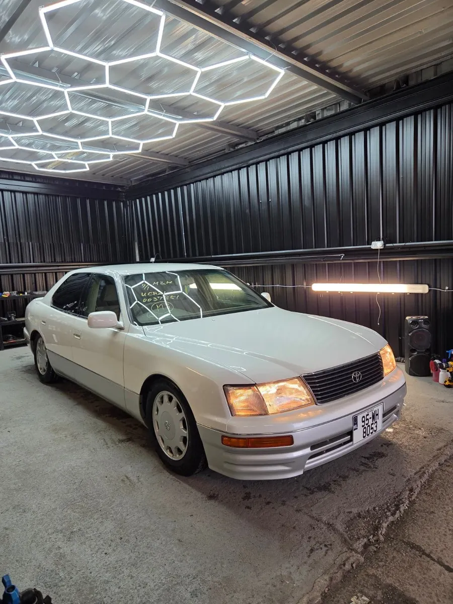 Toyota Celsior 1995 - Image 4