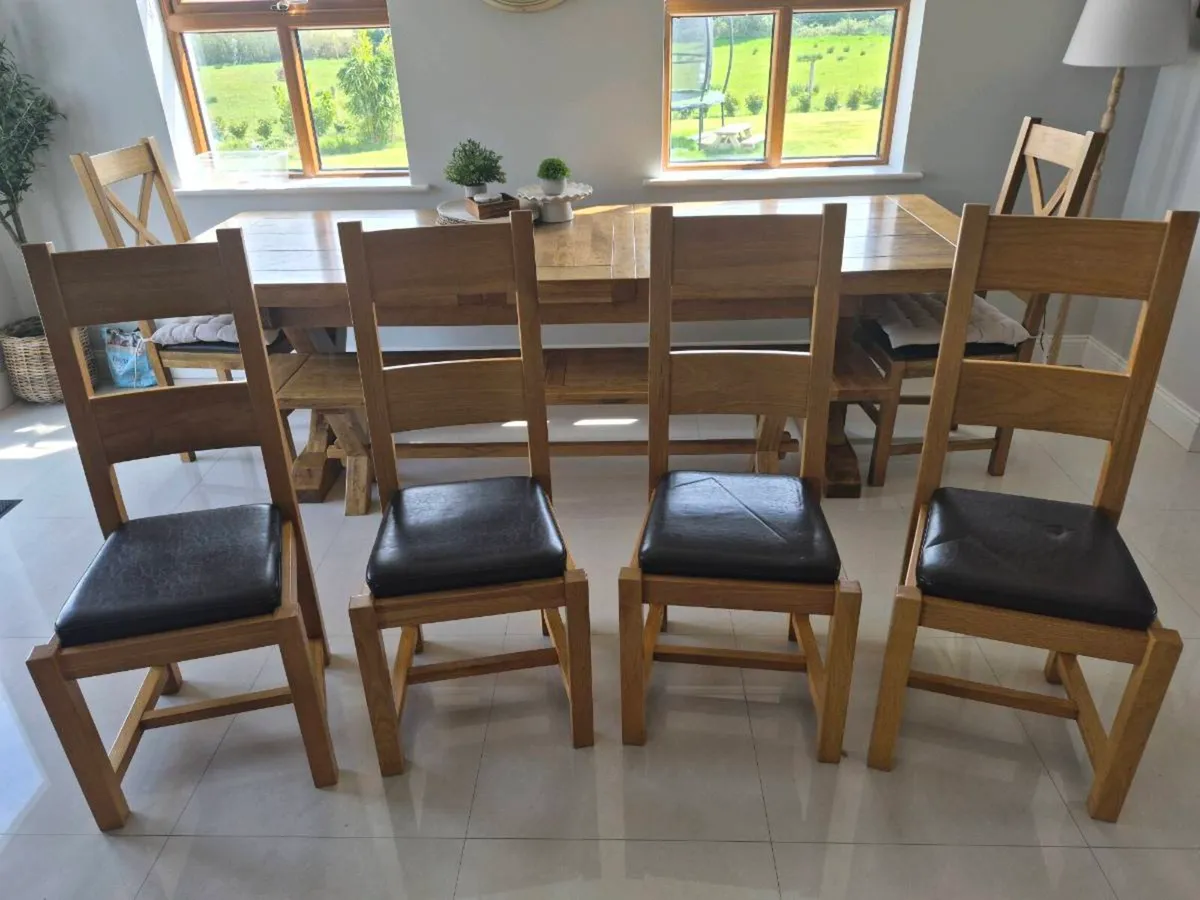 4 x EZ Living Oak Dining Chairs - Image 1