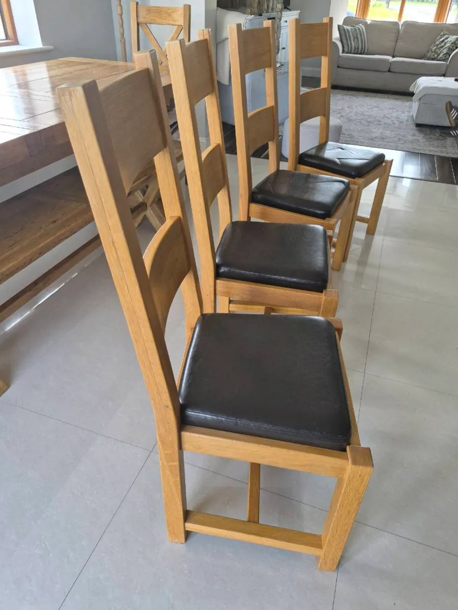 4 x EZ Living Oak Dining Chairs - Image 4