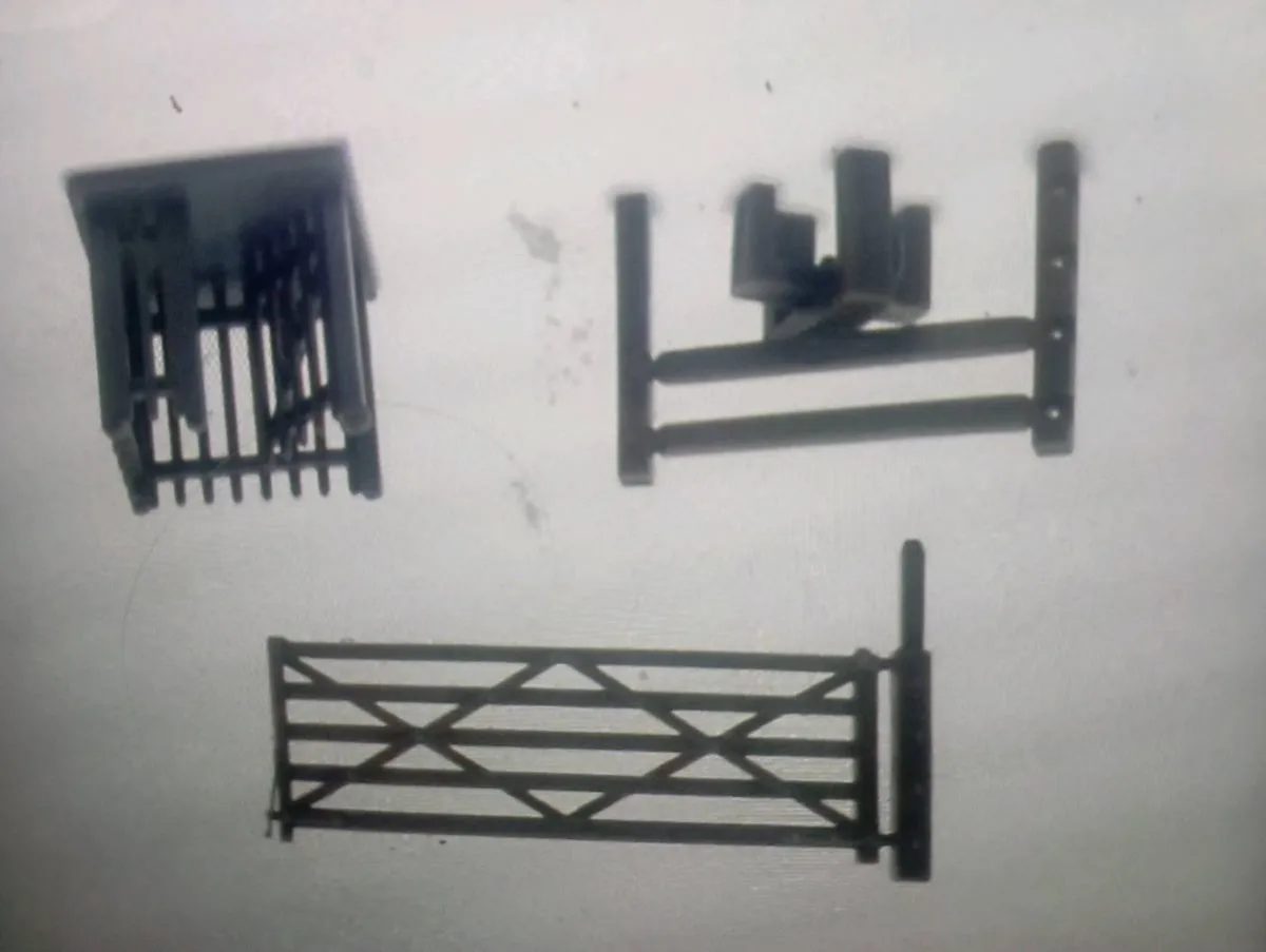 RAILWAY ACCESSORIES FOR RAILWAY LAY OUTS - Image 3