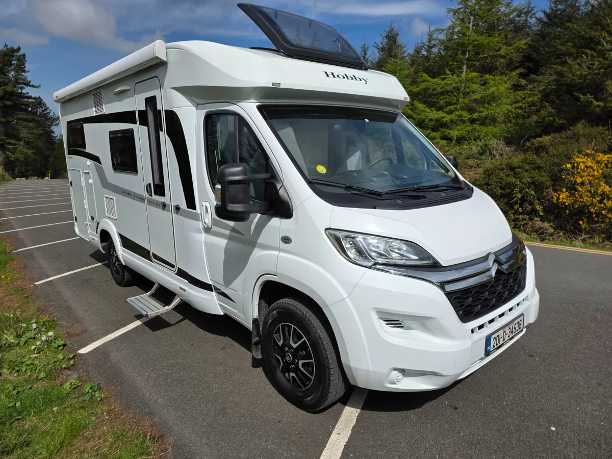 2020 HOBBY V65GE OPTIMA ONTOUR EDITION  TINY KMS - Image 4