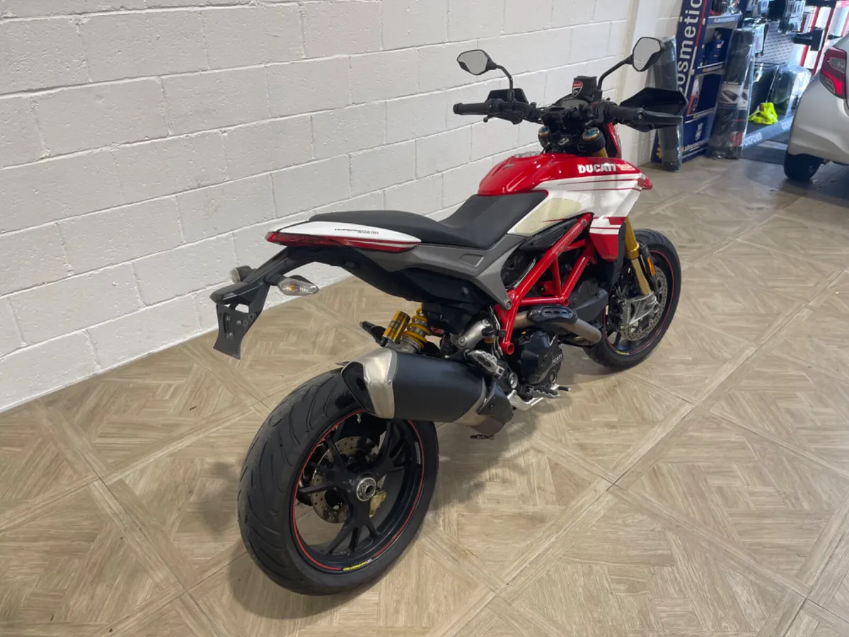 Ducati Hypermotard 939SP 2016 - Image 3
