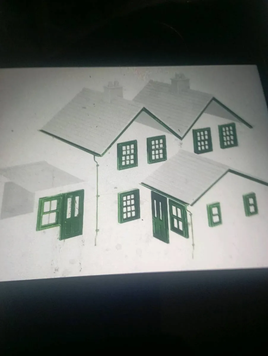 RAILWAY ACCESSORIES FOR RAILWAY LAY OUTS - Image 1