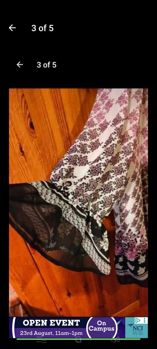 Evans plus size top like new. Size 24. 100 % polye - Image 3