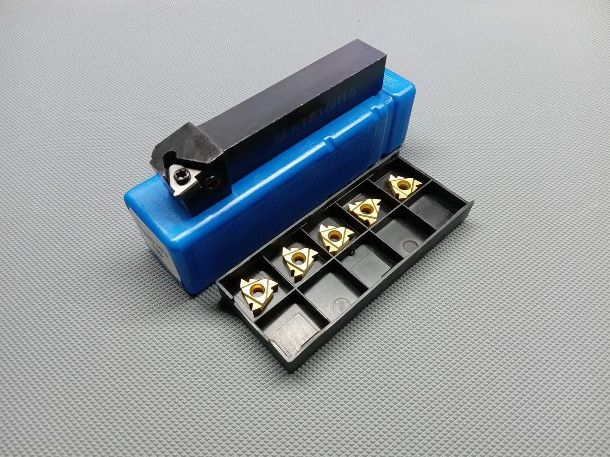 Lathe threading tool and inserts (16mm)