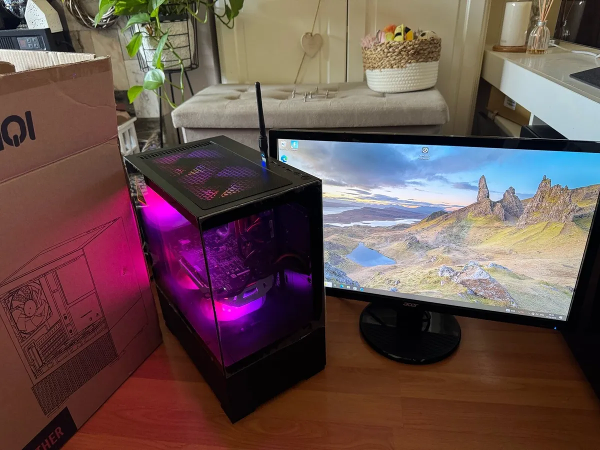 Custom i7 game pc + 24”LED - Image 2