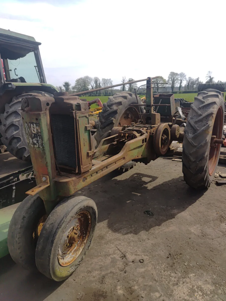 John deere - Image 1