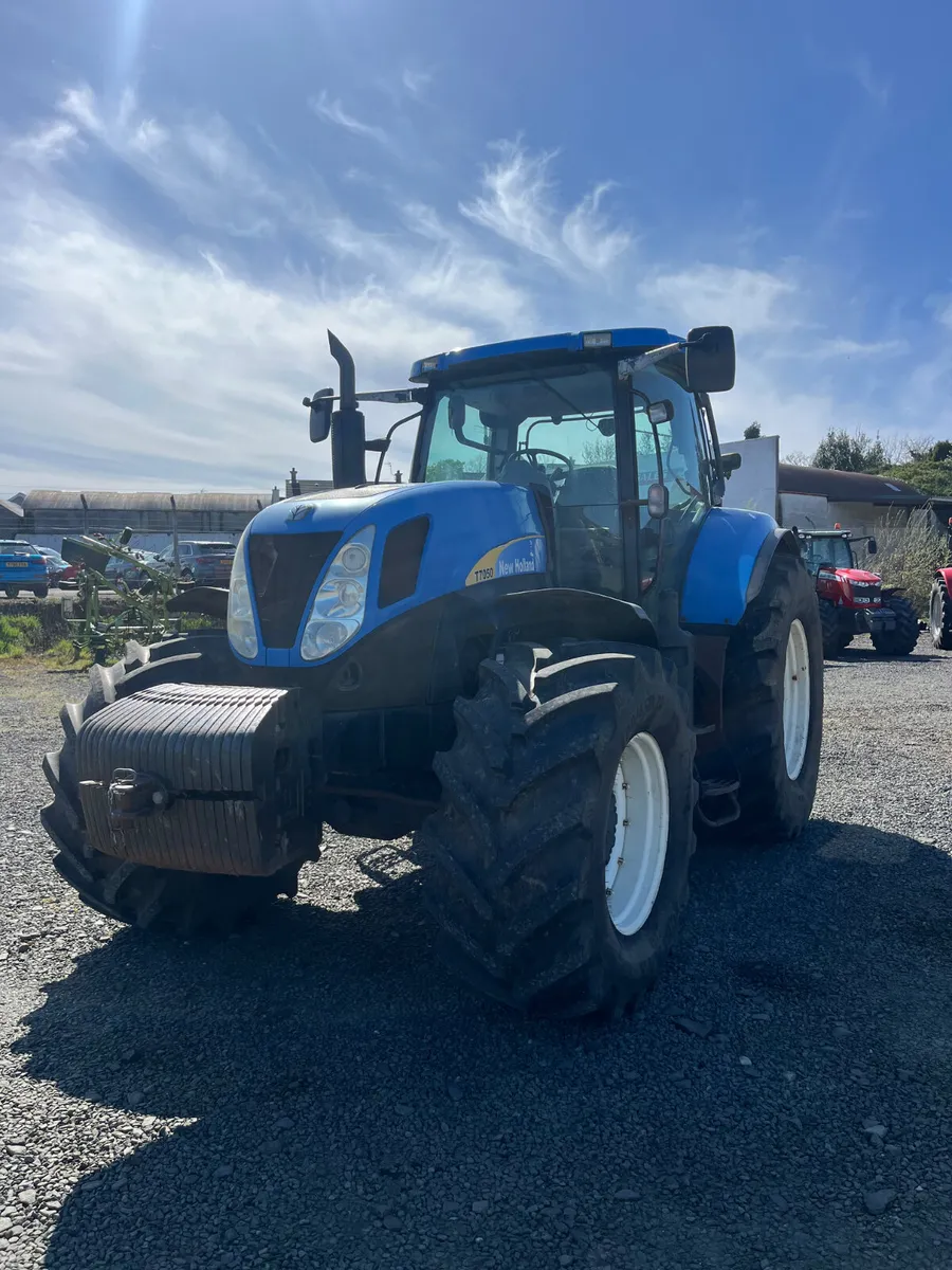 New Holland T7050 - Image 3