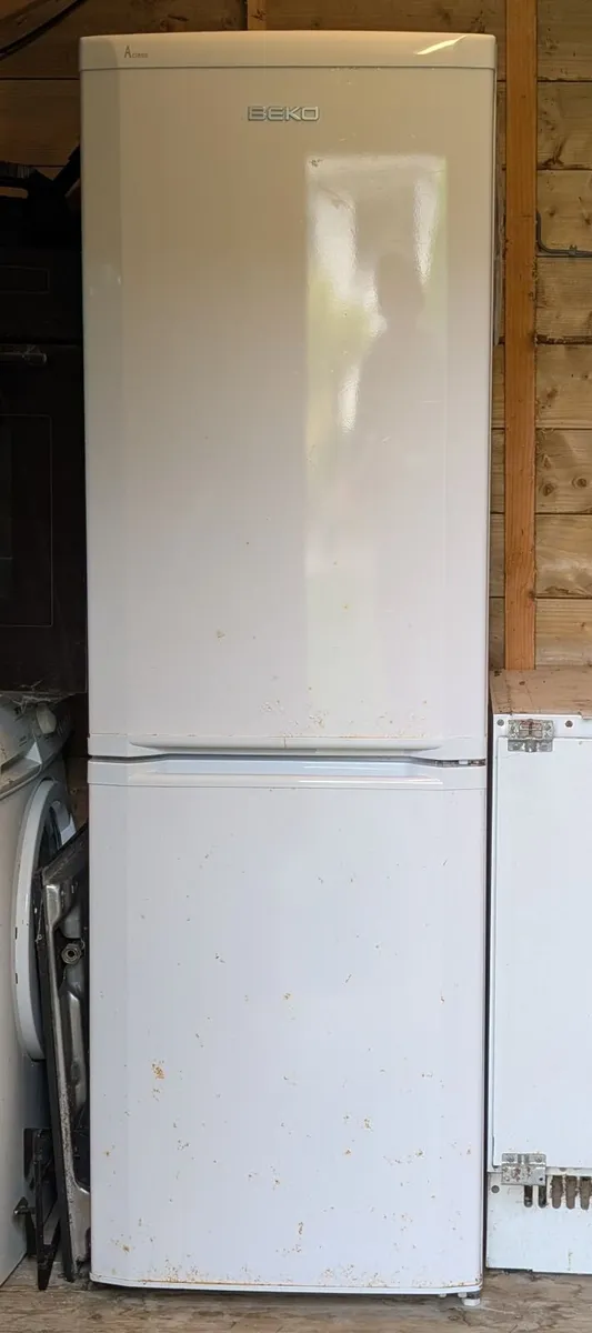 Beko Fridge Freezer – Fully Working – Ballinteer - Image 1