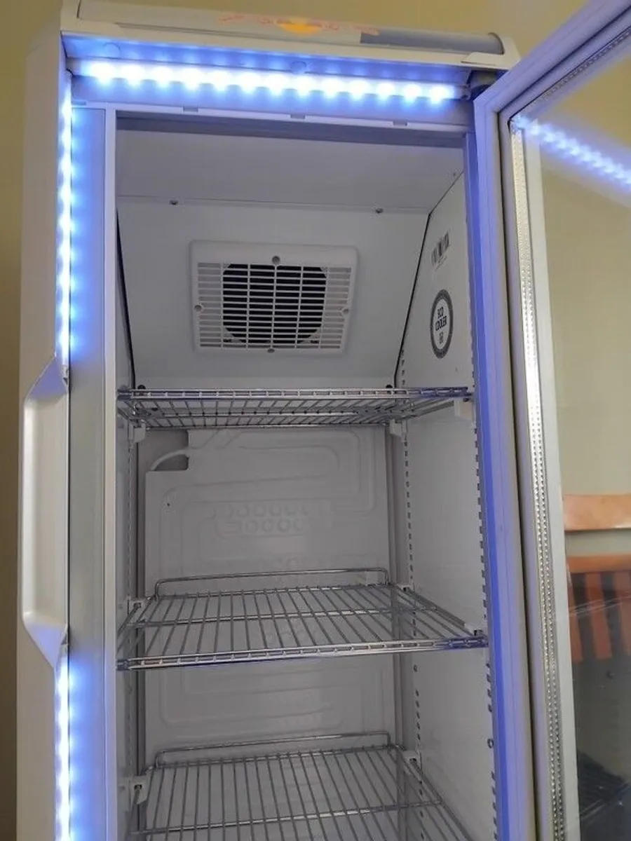 red bull medium cooler fridge. - Image 4