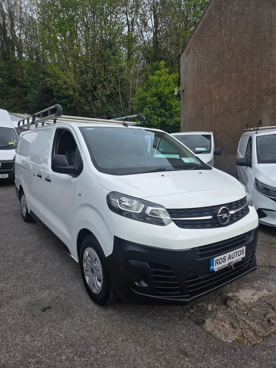 🔥20 OPEL VIVARO LOW KMS🔥 - Image 1