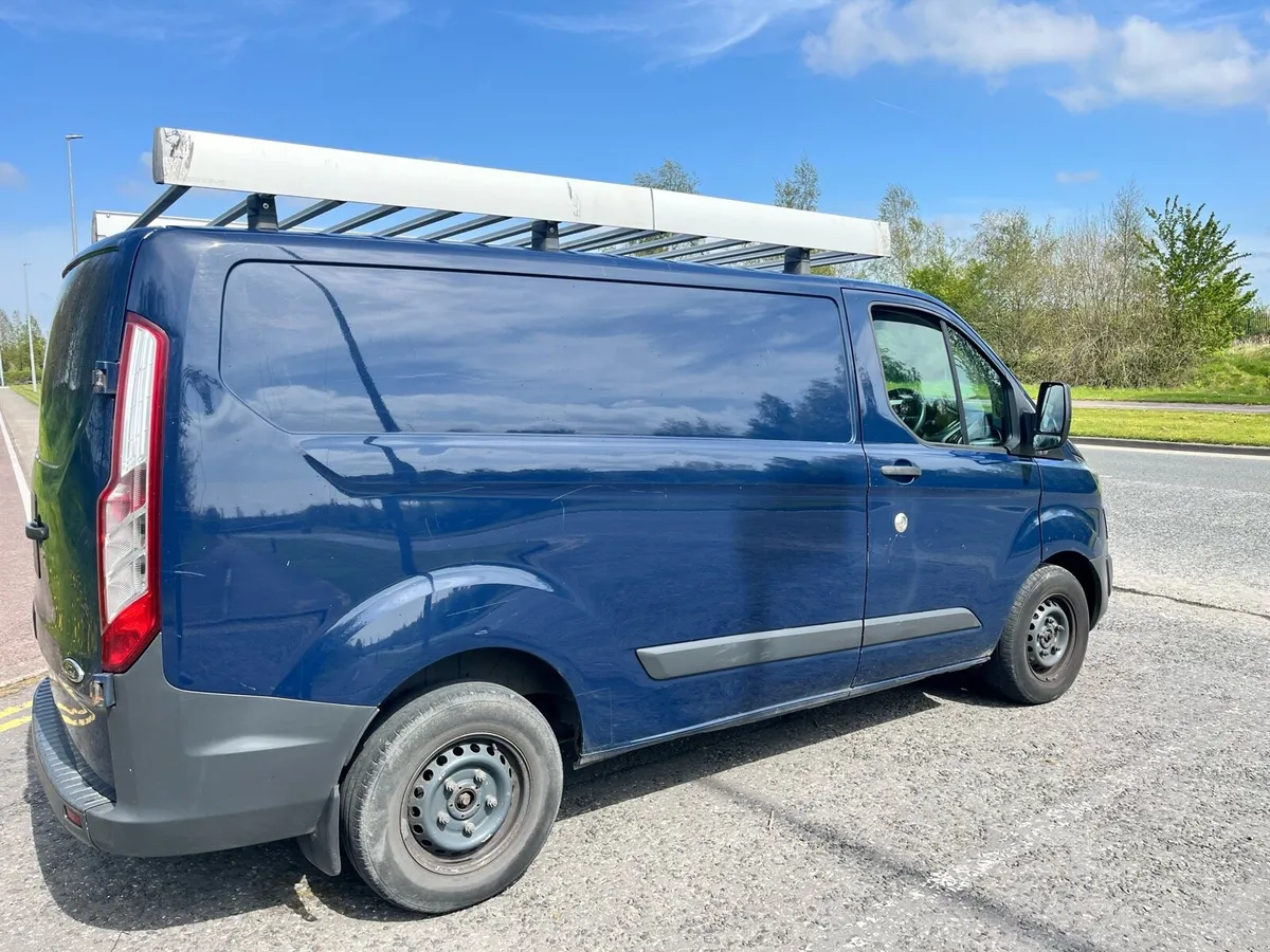 Ford Transit Custom - Image 3