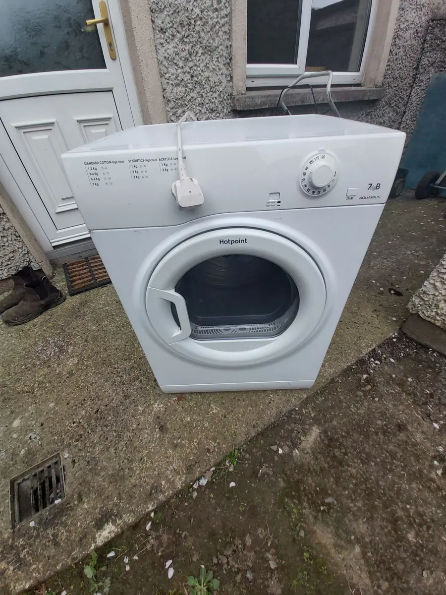 HOTPOINT TUMBLE DRYER - Image 1