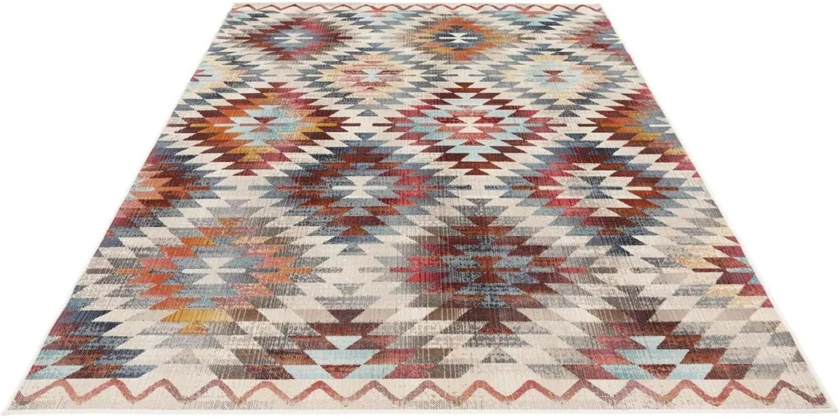Kerala Rug 4′7″ x 6′7″ ft (140x200 cm) Rectangular - Image 3