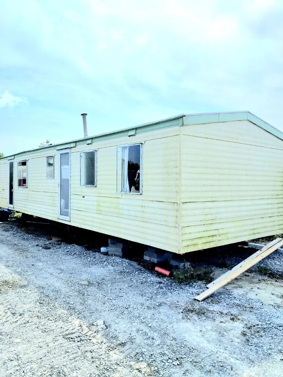 Mobile Home - Image 1