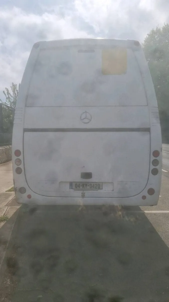 2004 Mercedes Vario 23 seater - Image 3