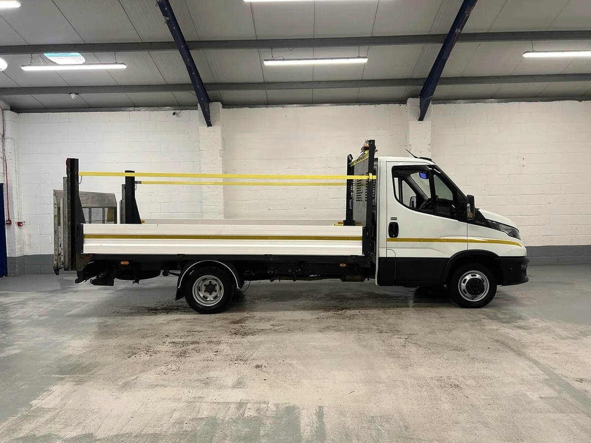 2023 Iveco Daily Dropside Van - Image 1