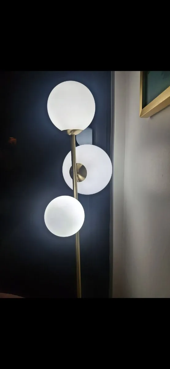 Woodies standing lamp 157.5 x 37.5 x 37.5cm - Image 3