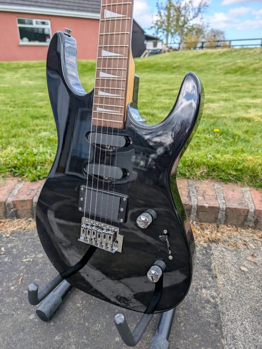 Stagg HSS Electric Guitar - Image 2