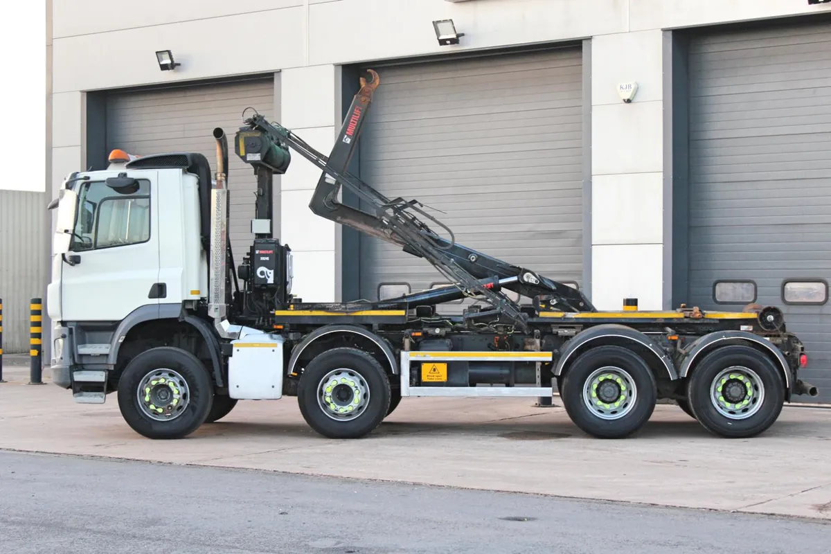 2019 (19) DAF CF 450 8X4 HOOK LOADER - Image 4