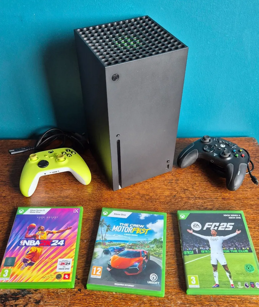 Xbox Series X 1TB Bundle – 2 Controllers + 4 Games - Image 1