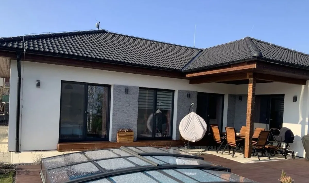 Madera Grey - Internal and External Stone - Image 1