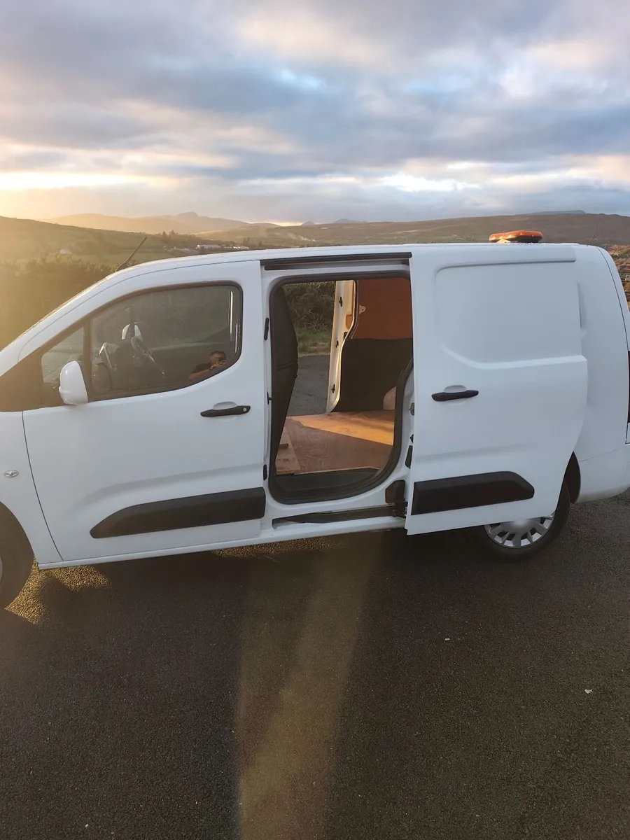 Vauxhall Combo 2021 - Image 4