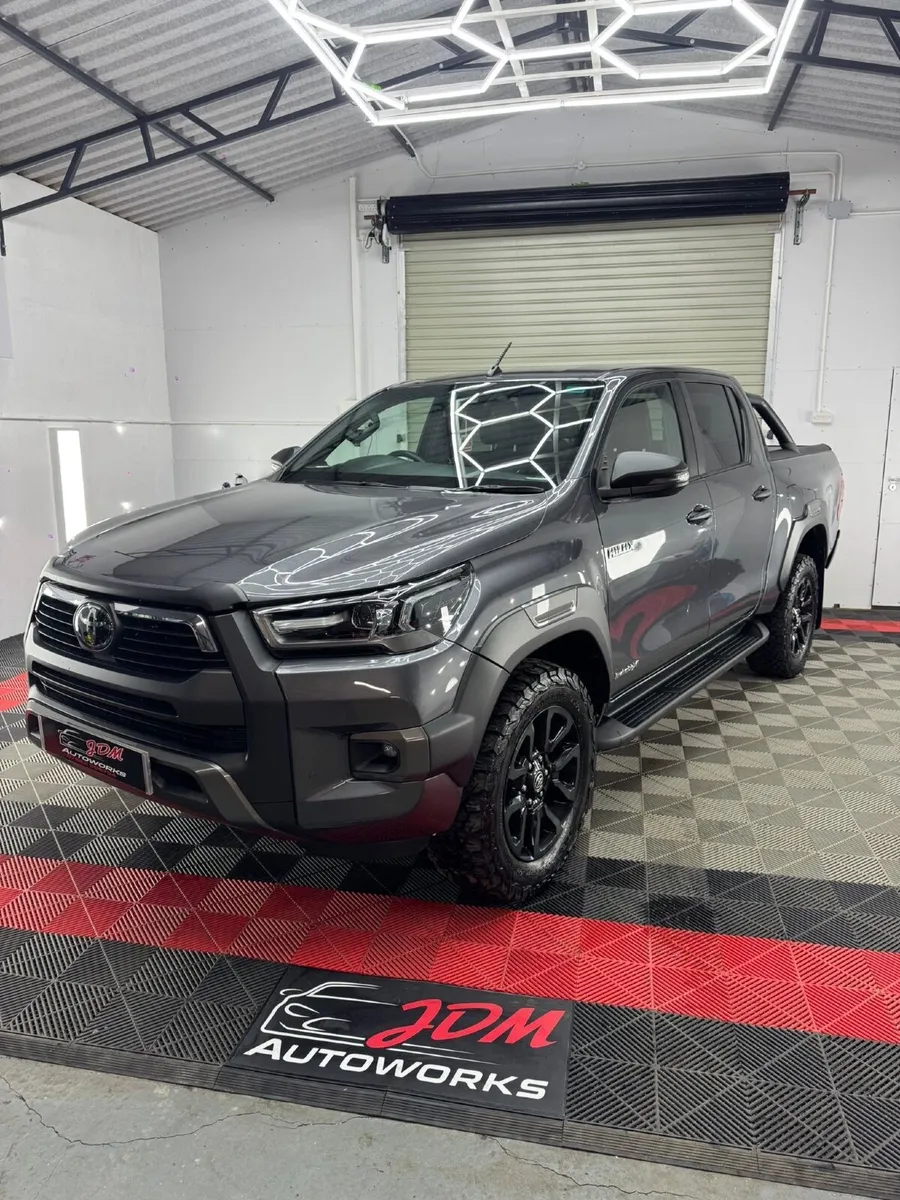 Toyota Hilux 2021 - Image 1