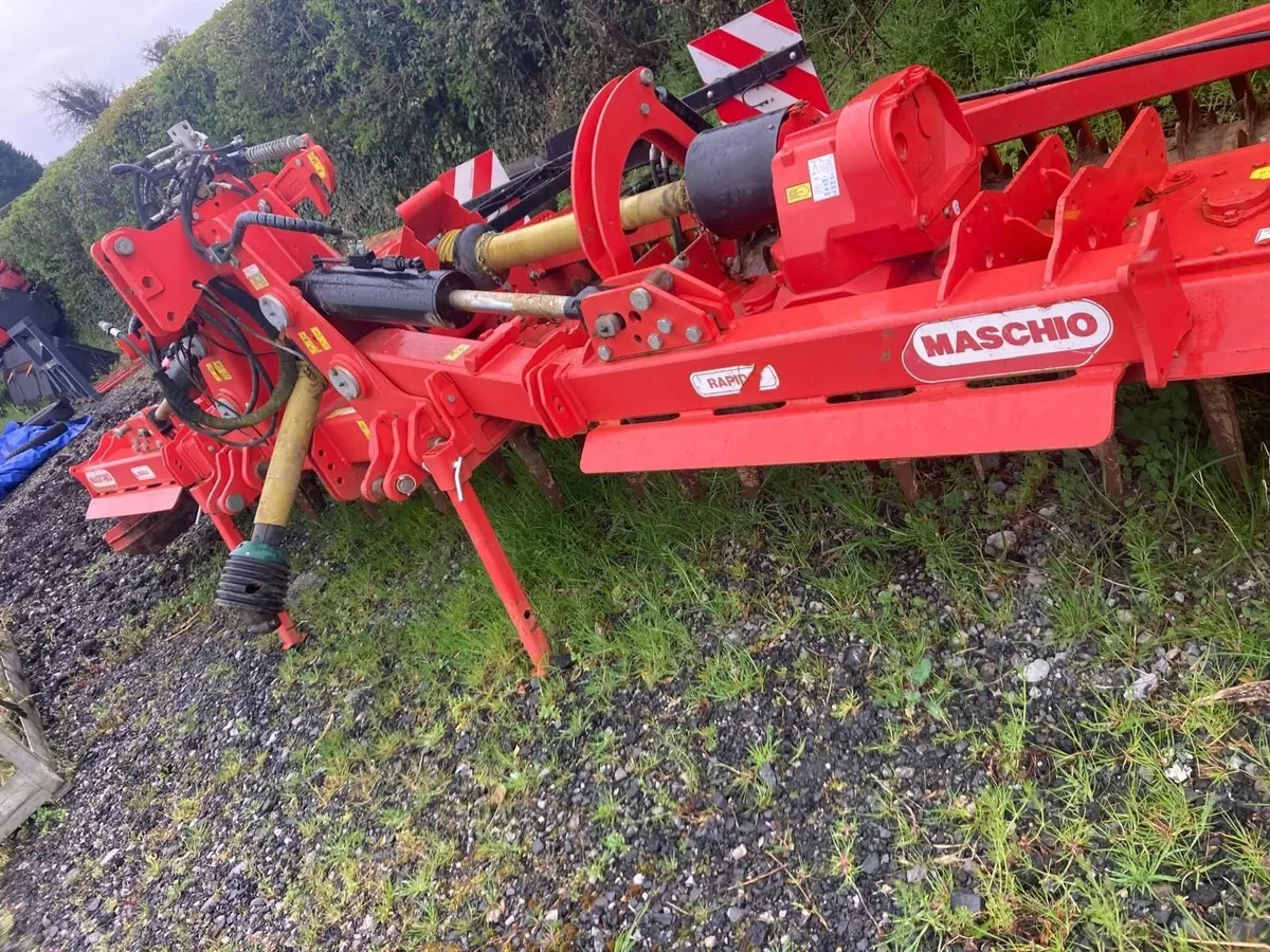 Machio Aquila Rap & Lemken Power Harrow - Image 3