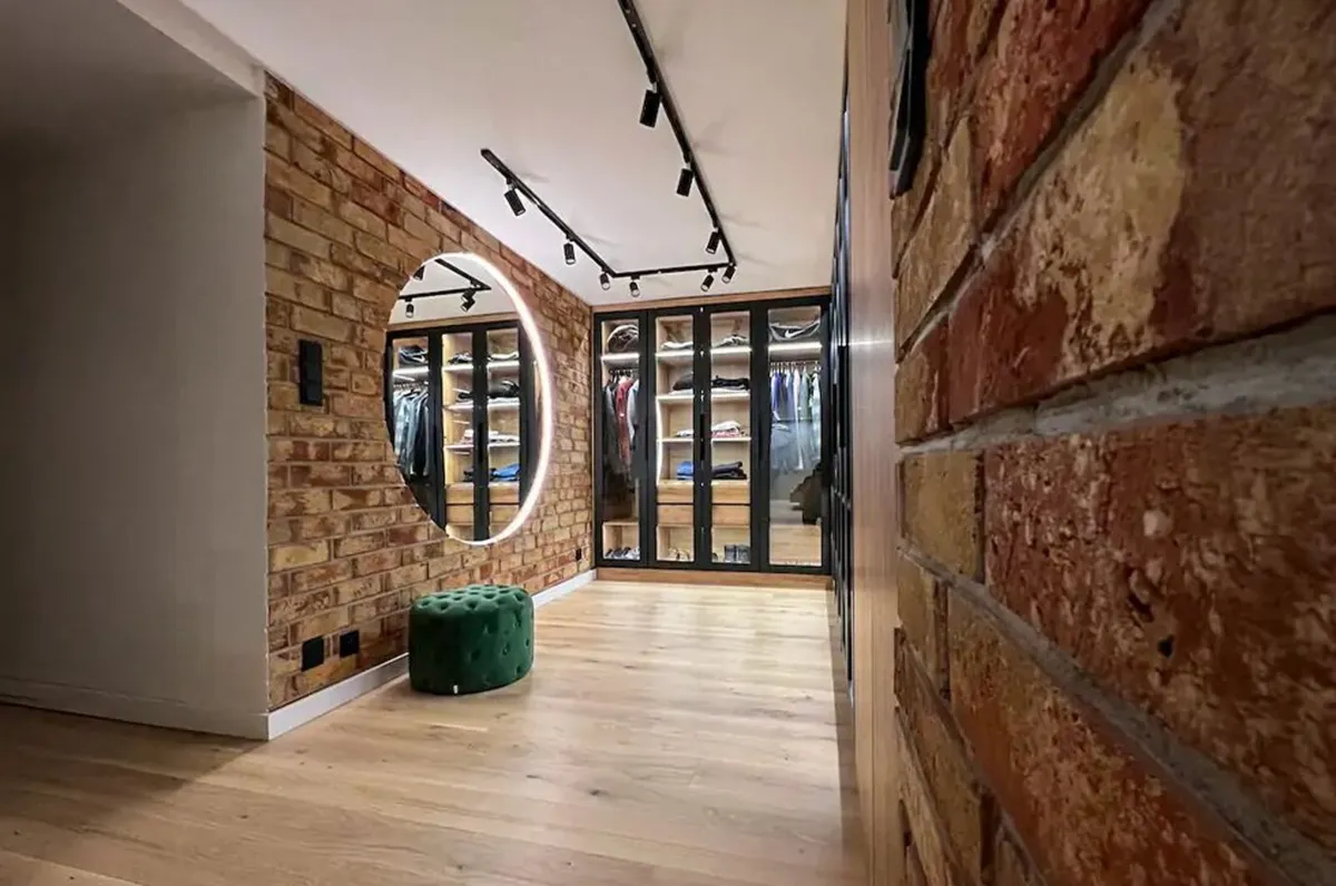 XVIII Century Reclaimed Brick Slips - Image 3