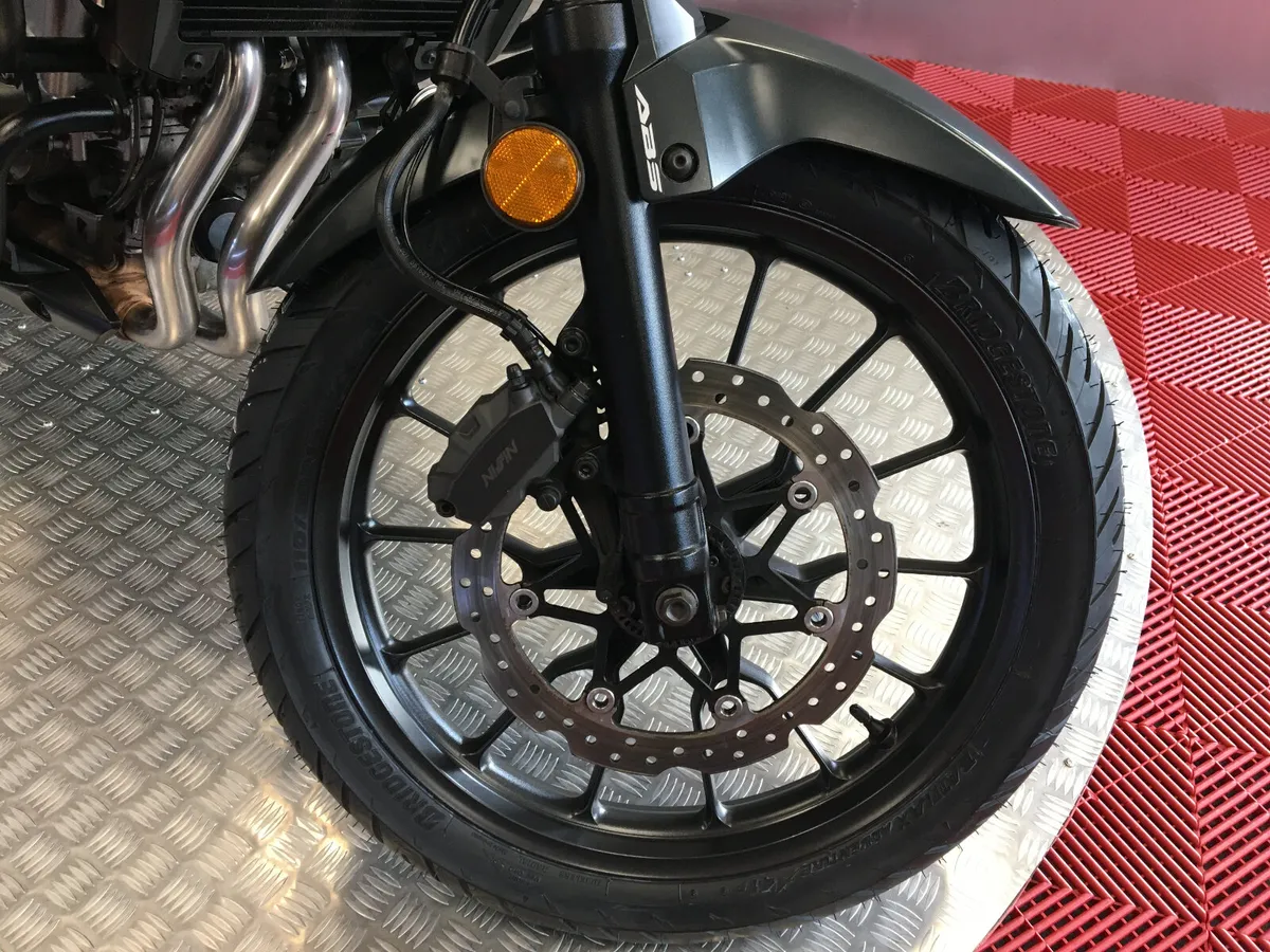 2019 Honda CB500X - Image 3