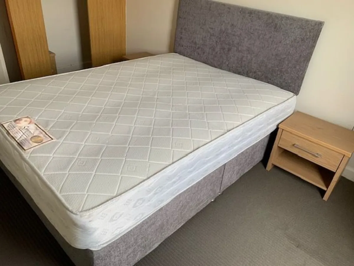 Divan Double Bed / Matress with Two Lockers - Image 2