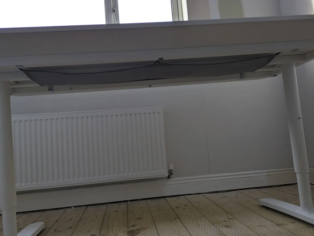 Desk Ikea Bekant White 160x80 - Image 3