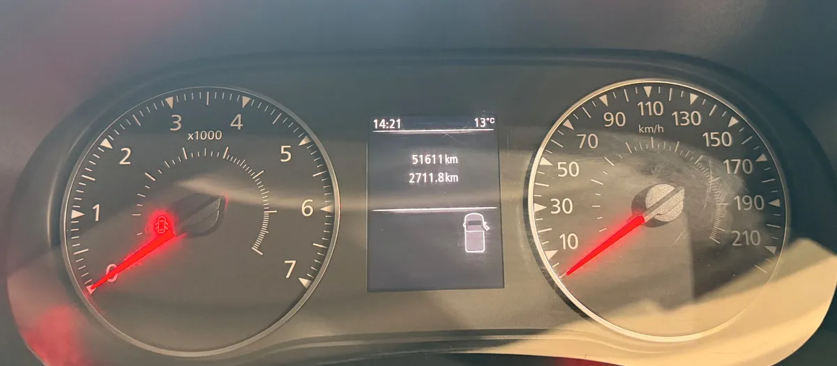 202 Nissan NV400 Fridge/Freeze 51,000km - Image 4