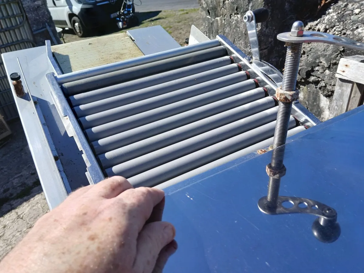 Bread slicing machine x retired bakery del - Image 2