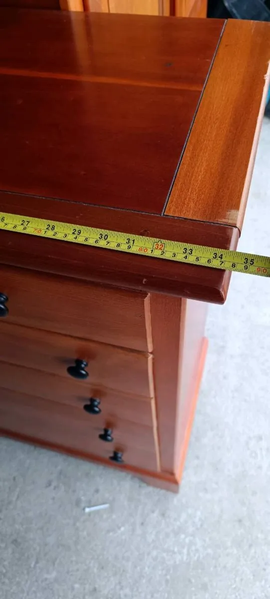 Wardrobe & Chest of drawers - Image 4