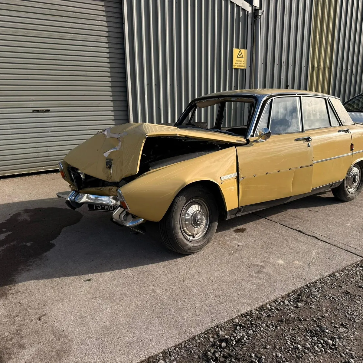 75 ROVER 2200 - Image 4