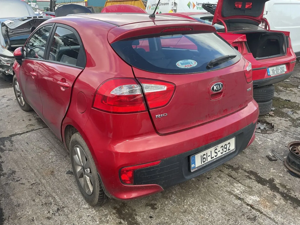 End of Life Vehicle Auction - Image 4