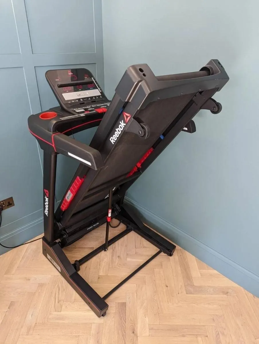 Reebok Jet 100 Series Treadmill – Excellent Condit - Image 2