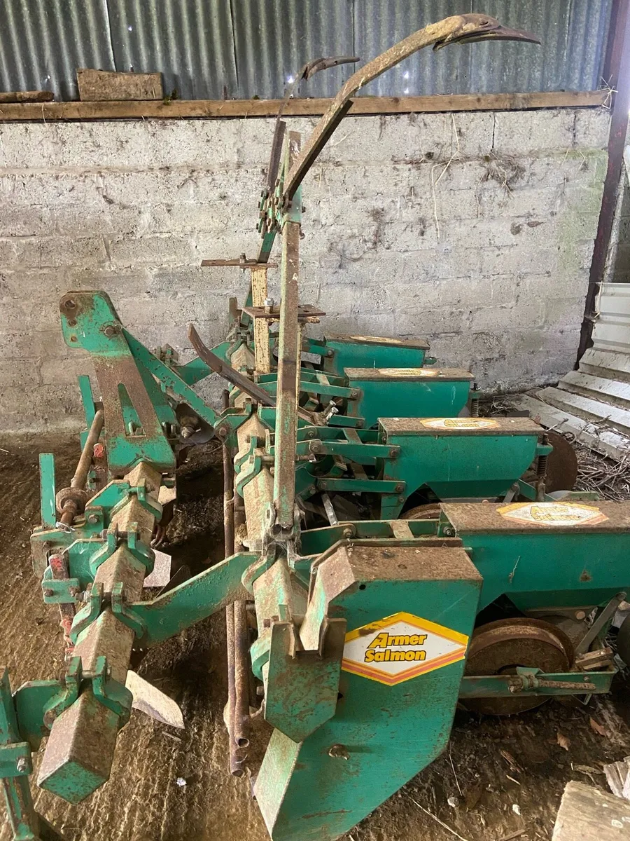 Armer beet seeder - Image 1