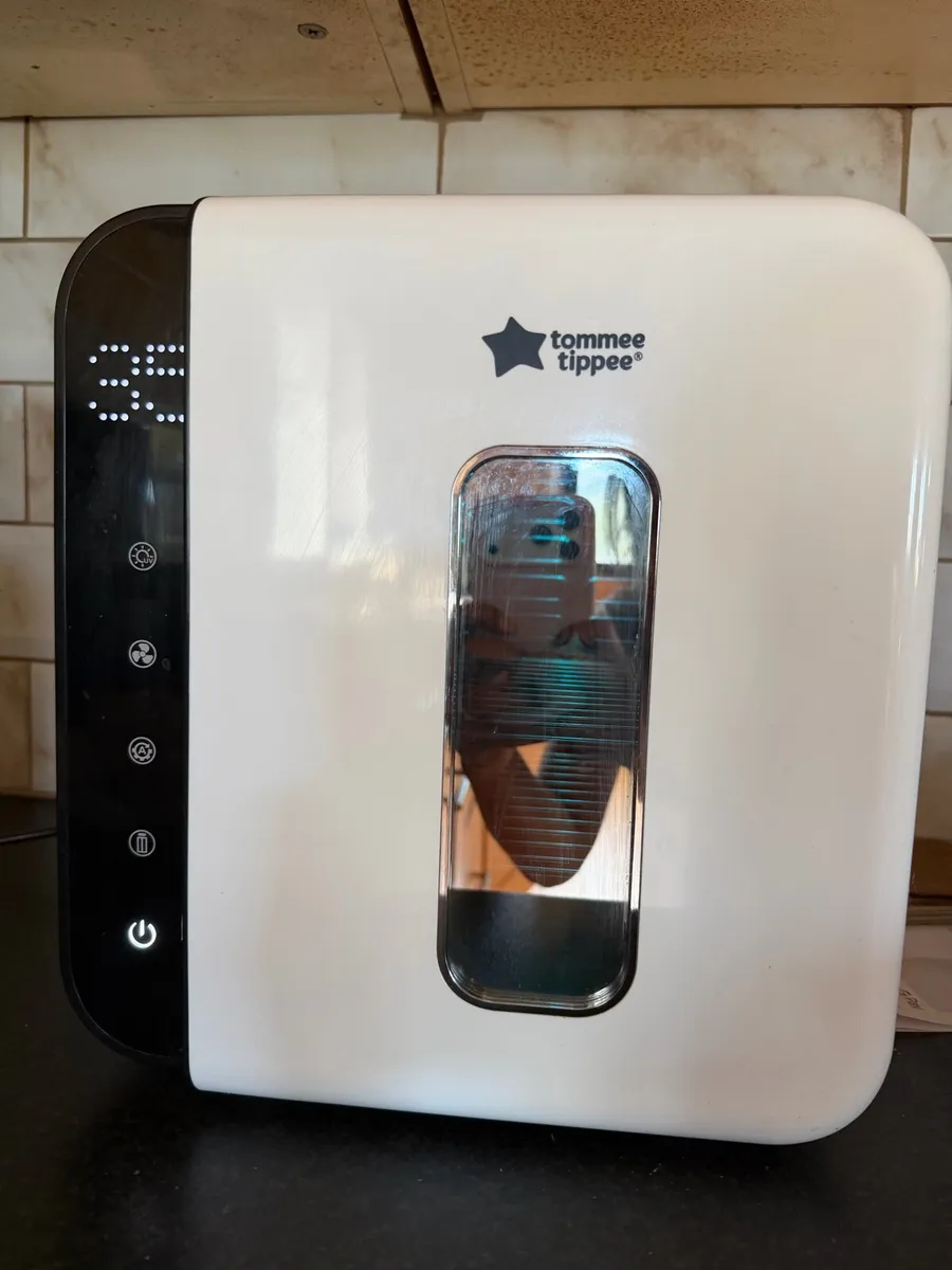 Tommee Tippee UV Steriliser and Dryer - Image 1